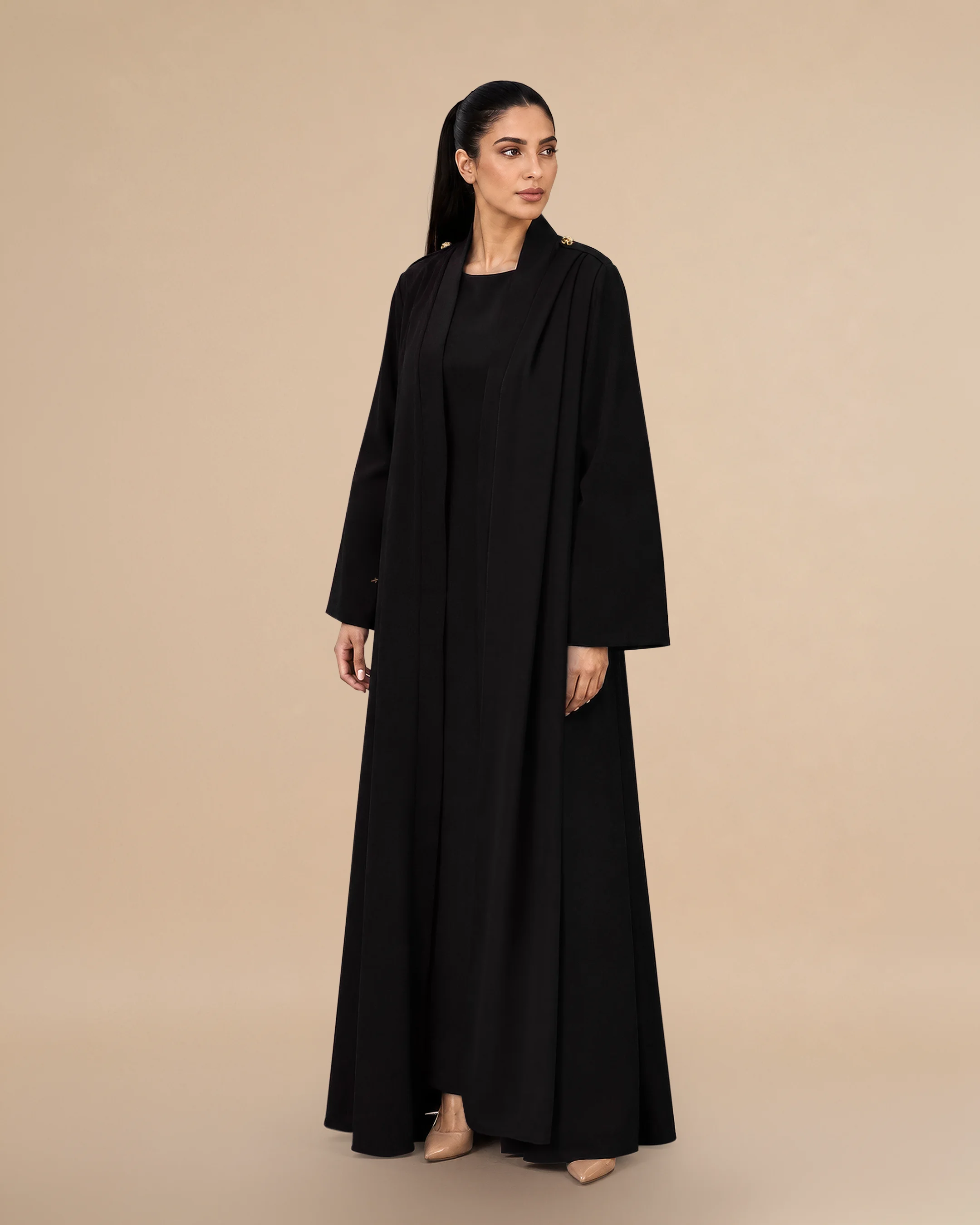 Park Lane Abaya luxury abaya in Black, side view. Bint Saeed Abu Dhabi, UAE.