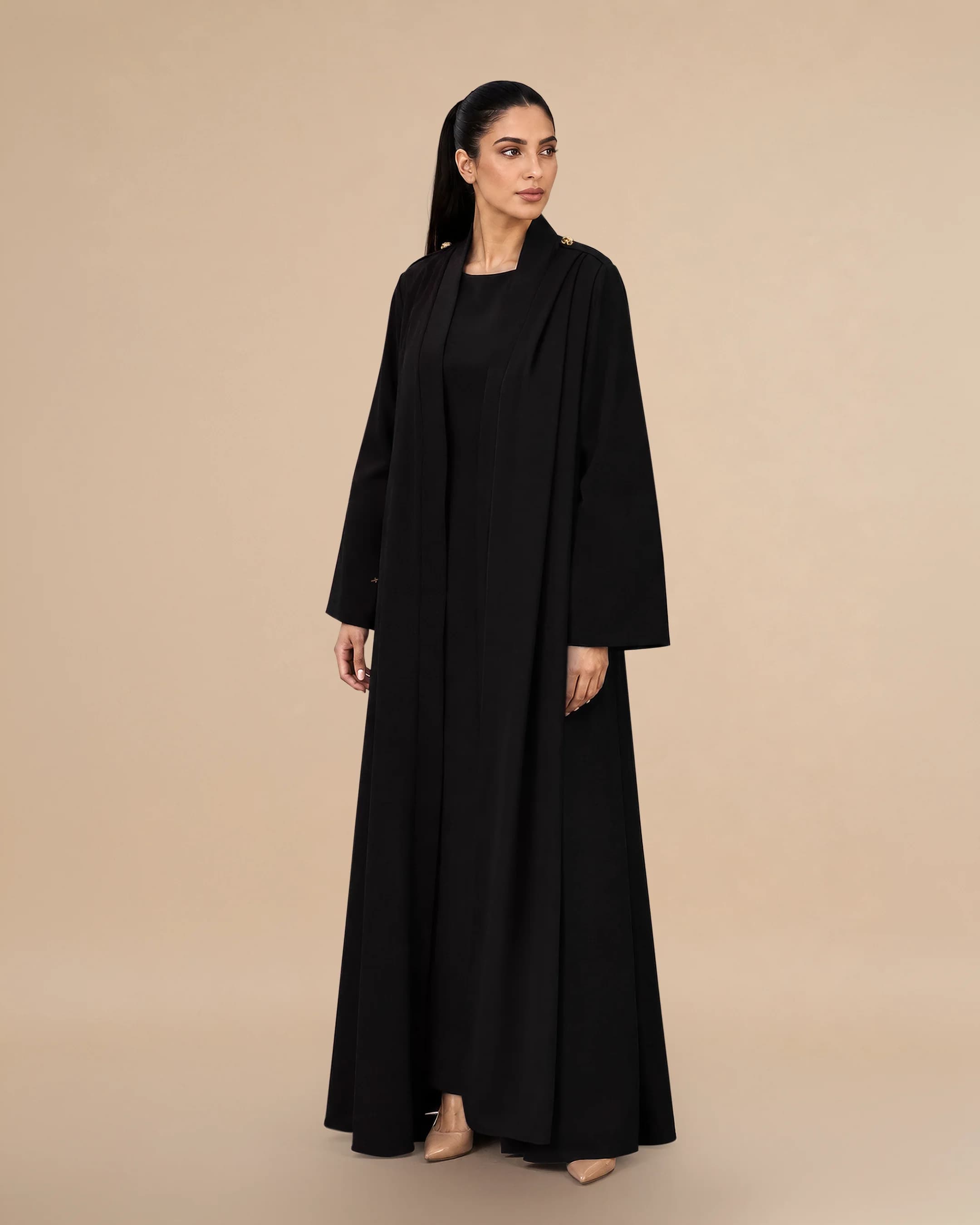 Park Lane Abaya luxury abaya in Black, side view. Bint Saeed Abu Dhabi, UAE.